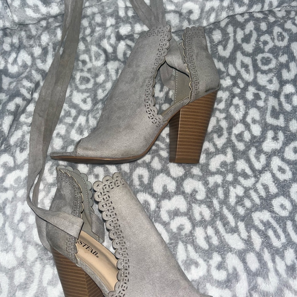 JustFab Gray Scalloped Heeled Boots